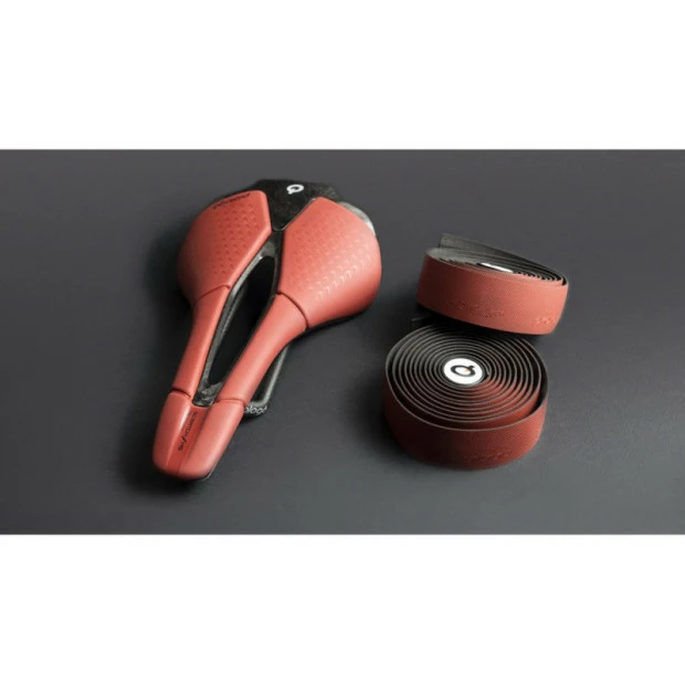 Selle Prologo Scratch M5 PAS Tirox 250x140 Mm Rouge – Image 3